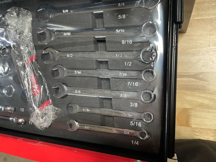 #2553-•-new-tool-box-with-439-piece-set-(cw)-image-29