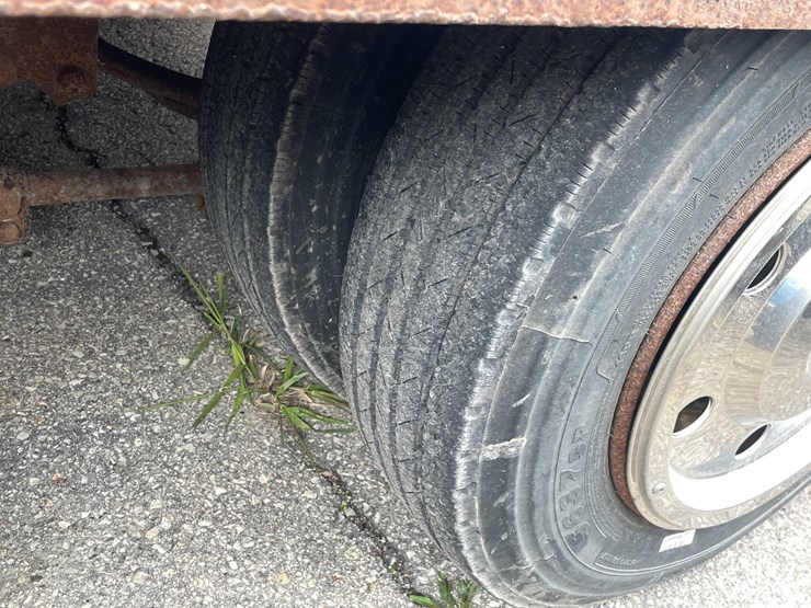#1484-•-20-ton-tag-trailer-(has-wi-title)-(of)-image-10
