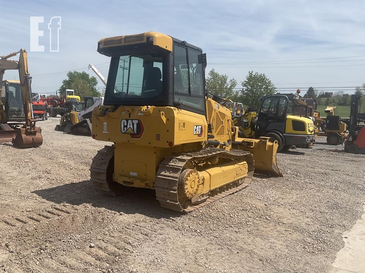 2022-caterpillar-d1-image-4