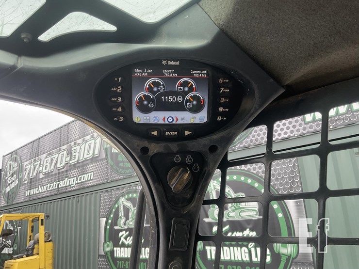 2020-bobcat-t590-image-15