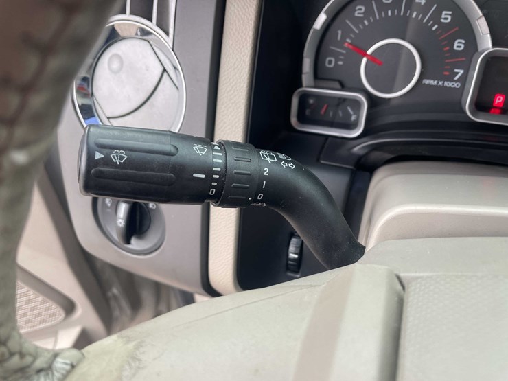 2008-ford-expedition-xlt-image-60