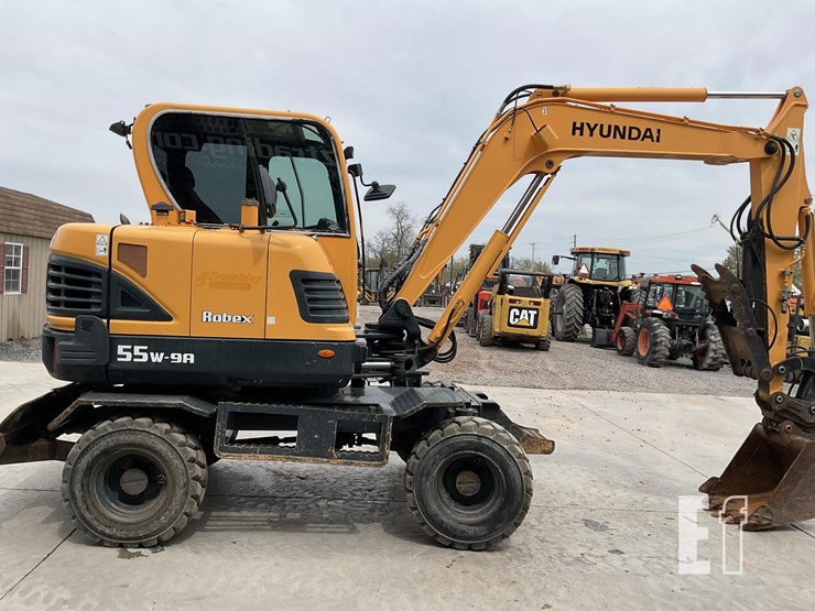 2016-hyundai-robex-55w-9a-image-5