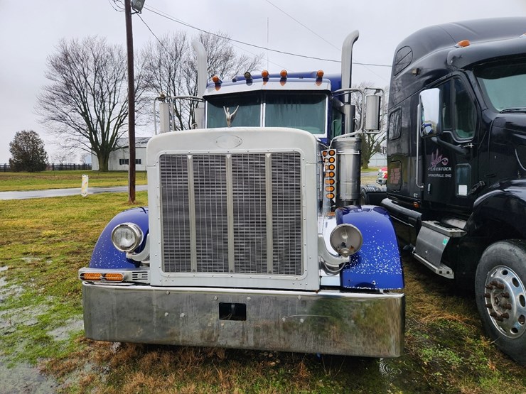 2007-peterbilt-379-image-29