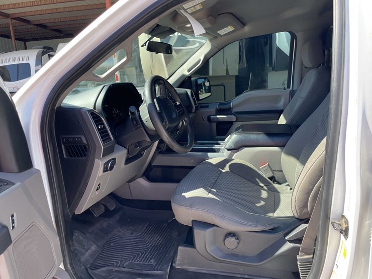 2019-ford-f150-image-46