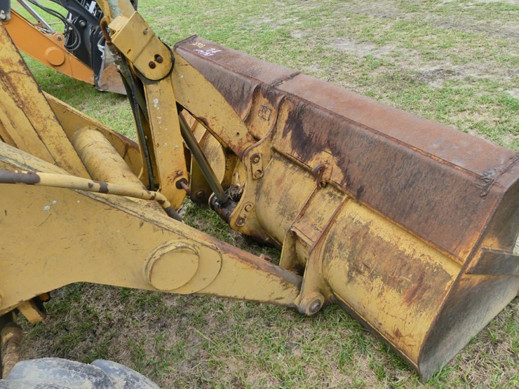 caterpillar-416b-image-12