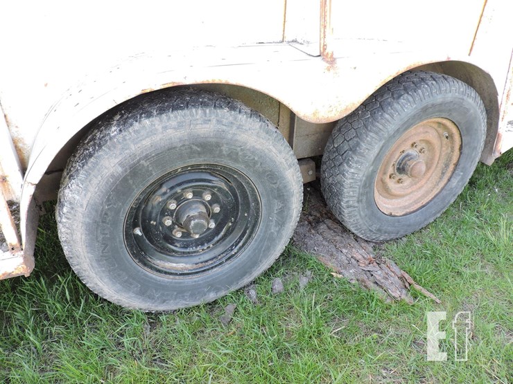 20’-gooseneck-stock-trailer-image-3