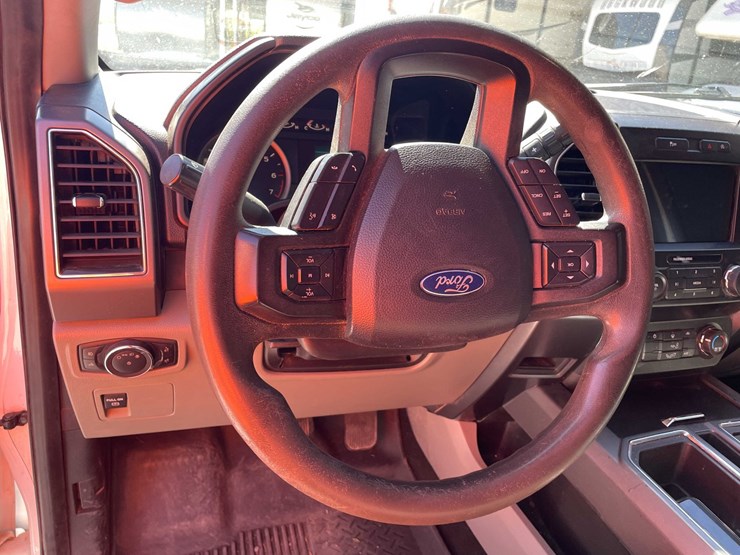 2019-ford-f150-image-50