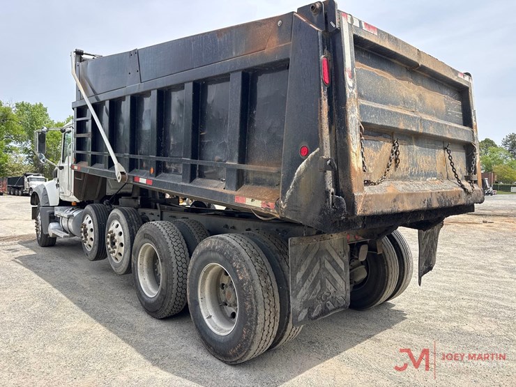2008-mack-granite-gu713-image-4