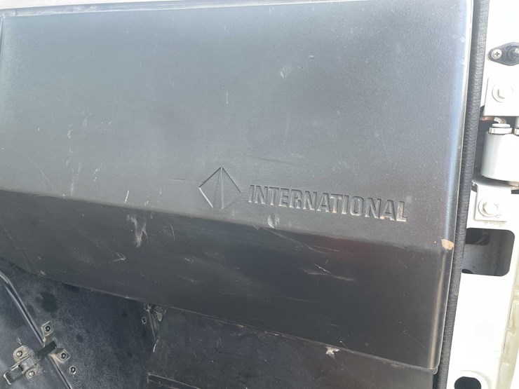 #1480-•-1999-international-(has-wi-title)-(of)-image-117