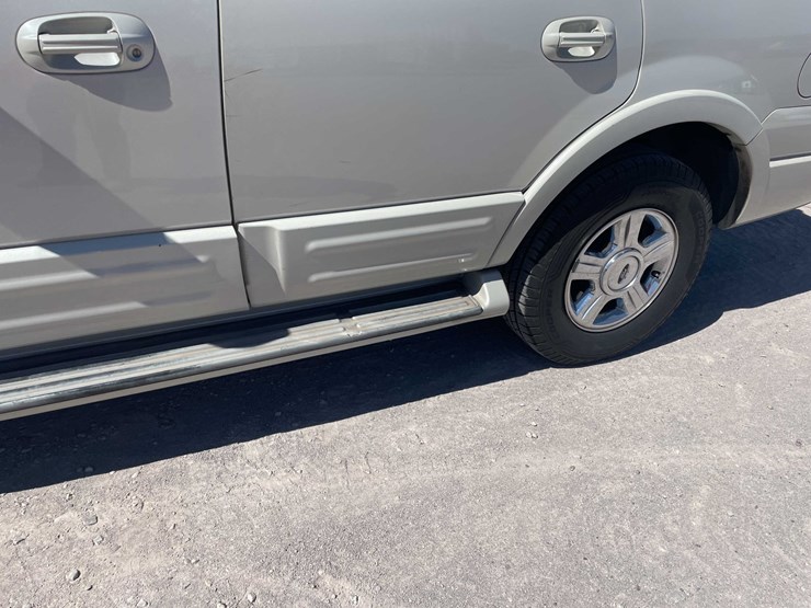 2006-ford-expedition-limited-image-19