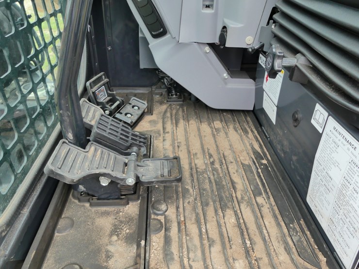 kubota-kx040-4-image-17