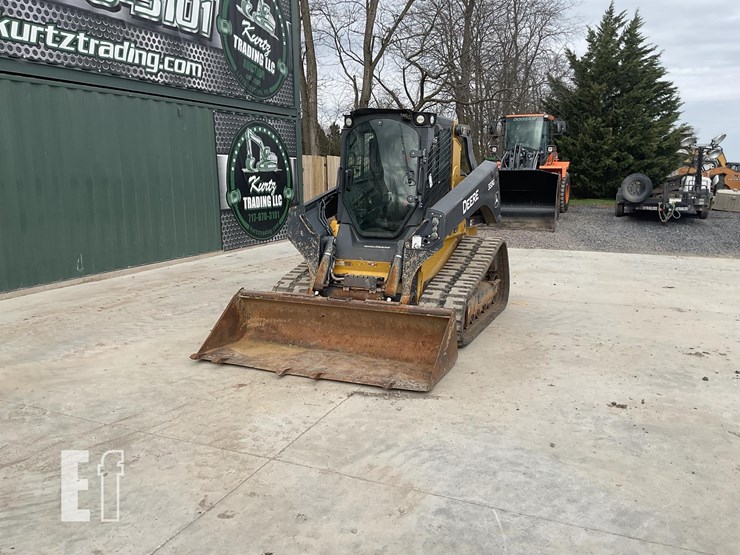 2020-deere-333g-image-8