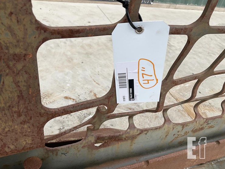 bobcat-pallet-forks-image-5