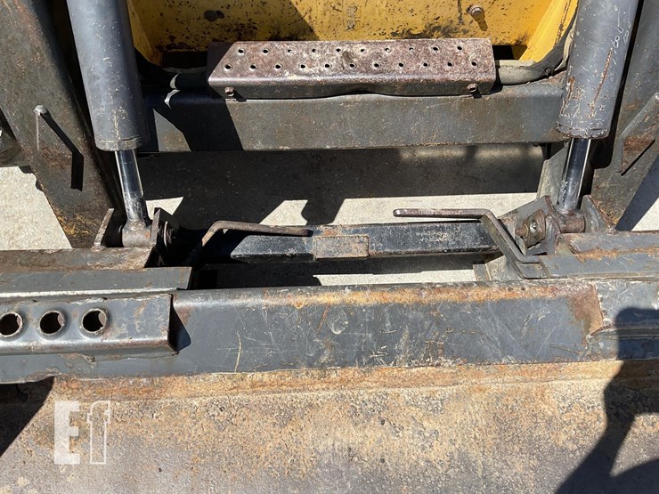 2004-new-holland-ls190b-image-10