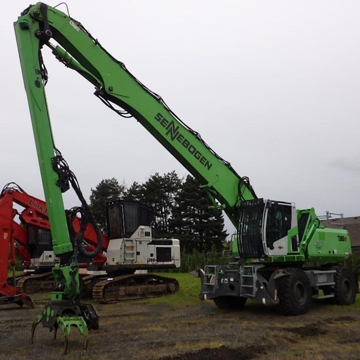 Sennebogen 738E Tree Handler