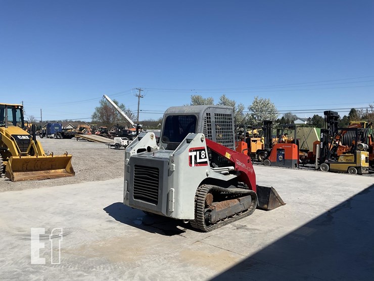2018-takeuchi-tl8-image-4