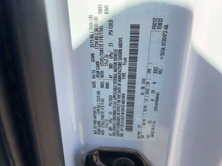 2016-ford-f150-lariat-image-28