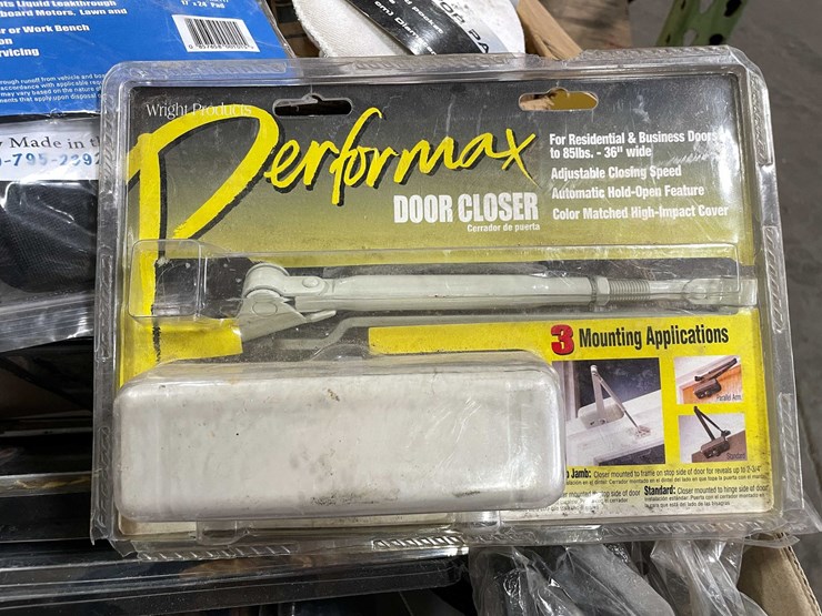 #2544-•-(2)-boxes-of-car-parts-(pr10)-image-6