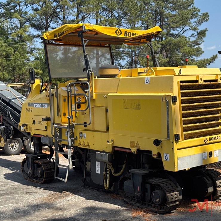 2014 BOMAG BM1300/30-2