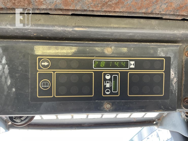 2005-new-holland-ls190-image-14