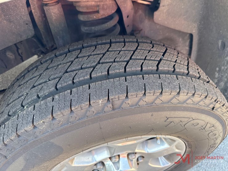 2018-dodge-2500-image-13