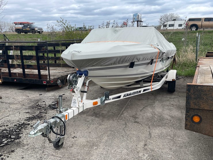 #1489-•-1991-17'-renker-fiberglass-boat-(has-wi-title)-image-1