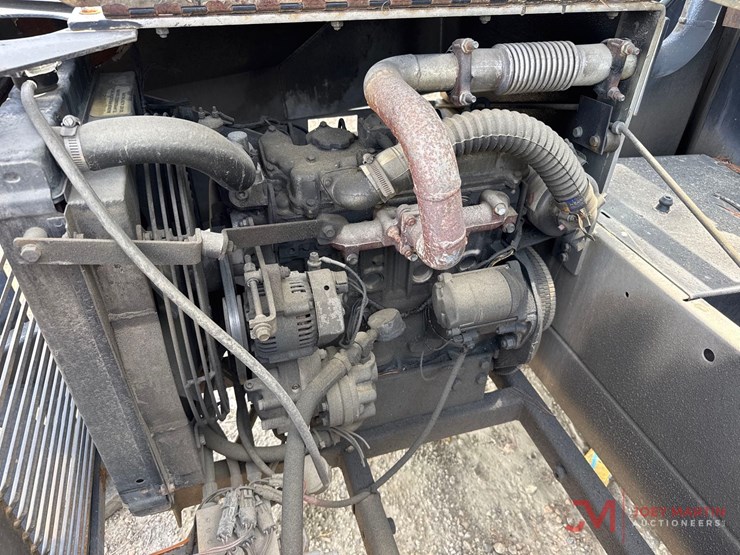 2002-garlock/cimline-trailer-crackfill-machine-image-13