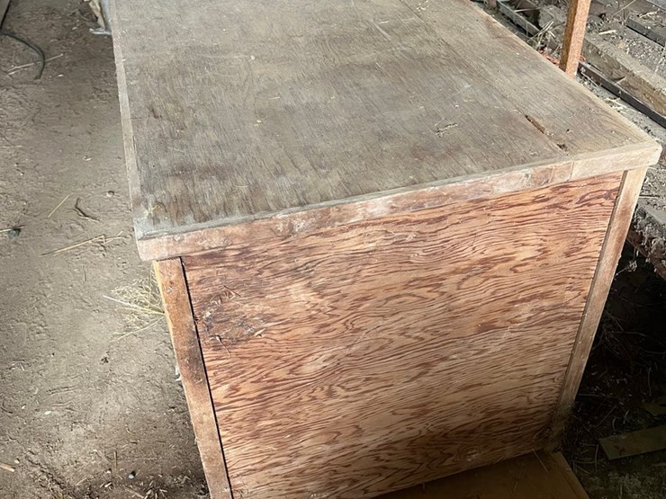 #9635-•-wood-chest-image-4
