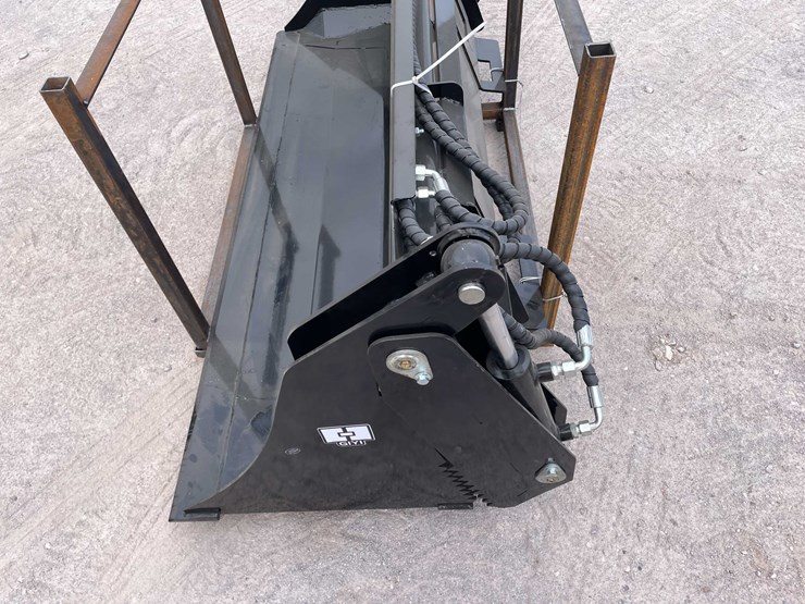 #3110-•-unused-2026-skid-steer-4-in-1-bucket-image-5
