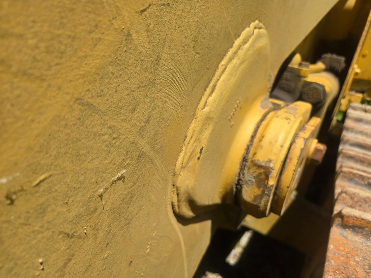 caterpillar-963-image-104