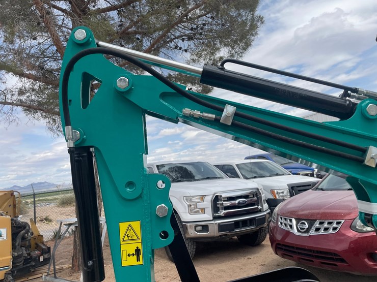 #3009-•-unused-2026-cfg-mini-excavator-image-9
