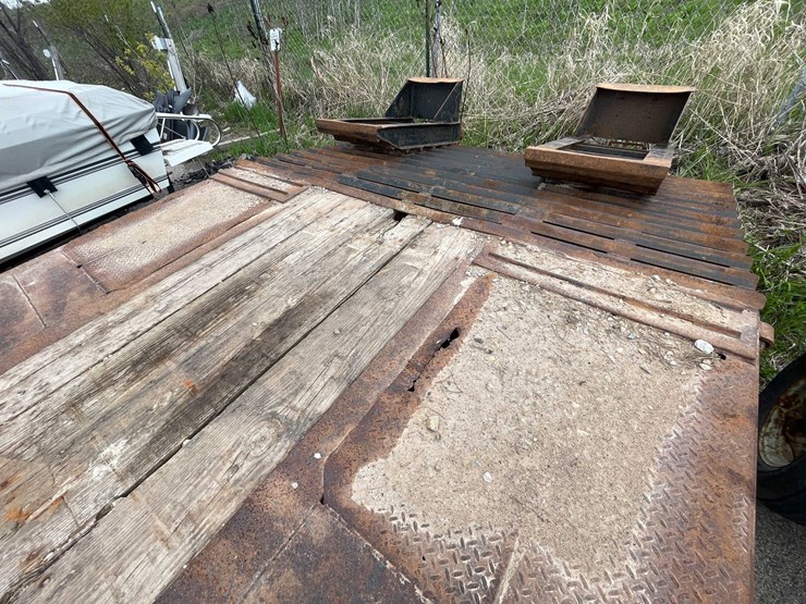 #1484-•-20-ton-tag-trailer-(has-wi-title)-(of)-image-26