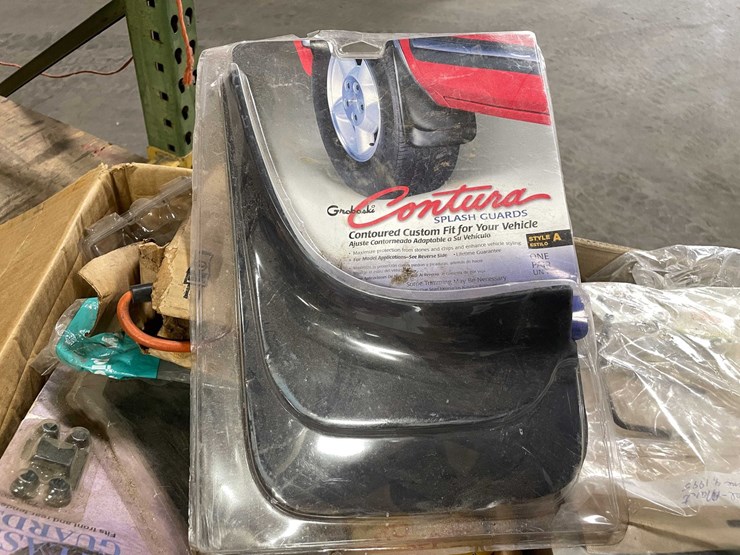 #2544-•-(2)-boxes-of-car-parts-(pr10)-image-11