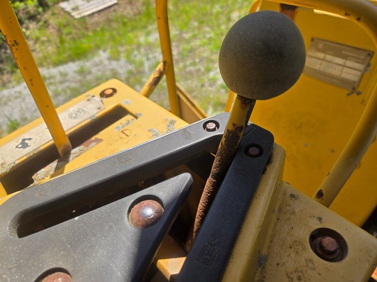 caterpillar-963-image-57