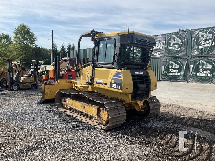 2012-komatsu-d39px-22-image-2
