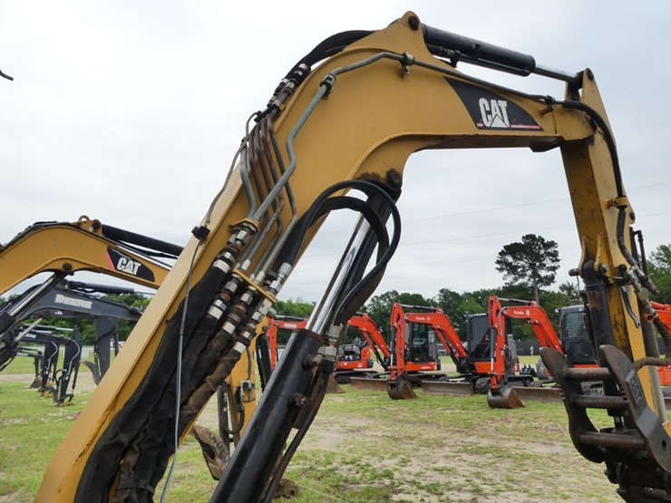 2005-caterpillar-303-image-7