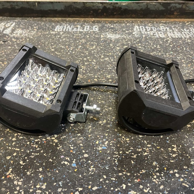 #2519 • (2) LED Work Lights, 4" L, 12/24vdc (PR13)