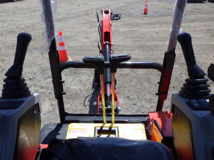 2026-tpm-tpm-18hh-hydraulic-excavator-image-22
