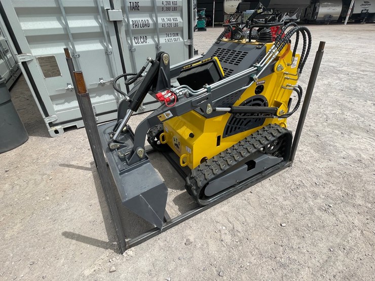 #3054-•-unused-2026-mini-skid-steer-loader-image-11