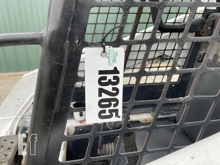 2008-bobcat-t190-image-18