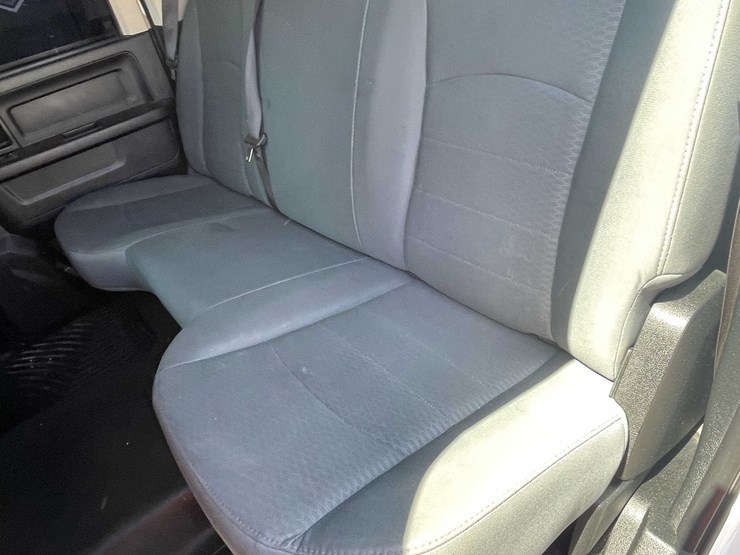 2016-dodge-2500-image-60