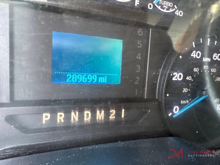2017-ford-f250-xl-image-26
