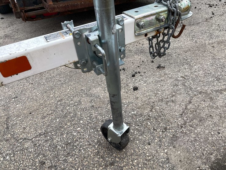 #1492-•-(2)-sea-doos-with-trailer-(both-have-registration-card)-(of)-image-12