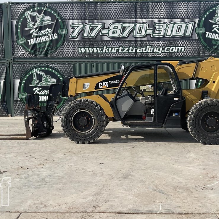 2016 CATERPILLAR TL642D