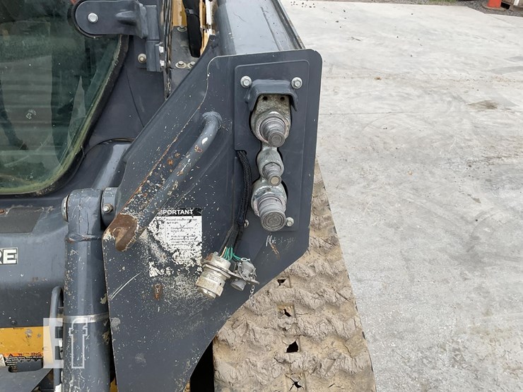 2022-deere-325g-image-13