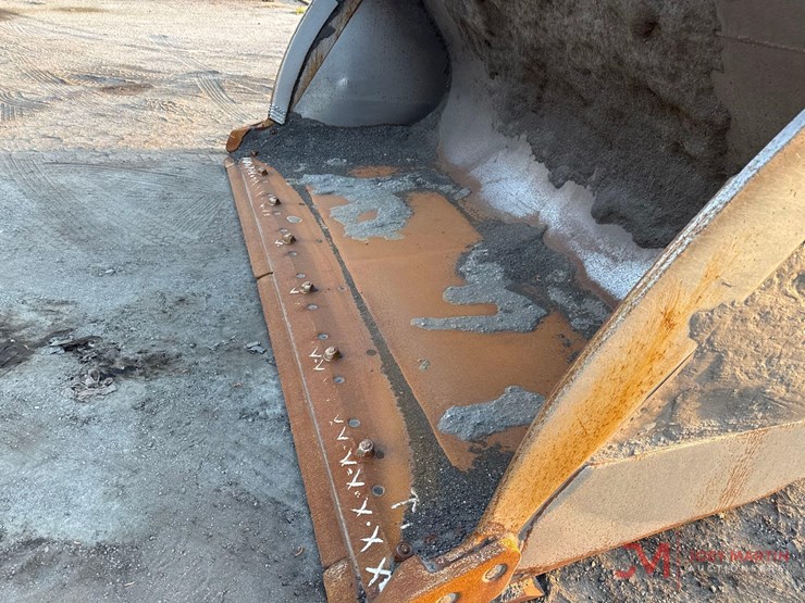 2015-caterpillar-972k-image-5