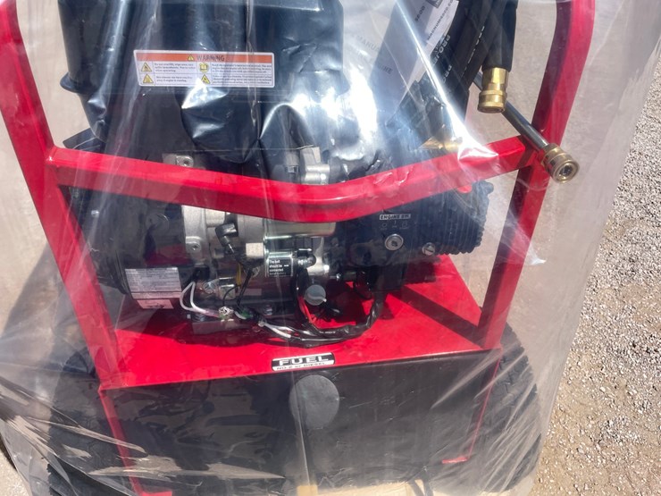 #245-•-magnum-4000-gold-power-washer-image-7
