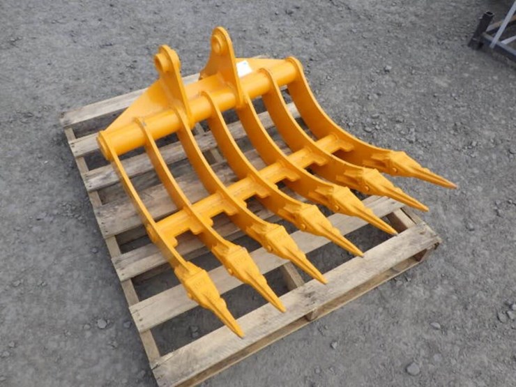 caterpillar-305-image-4