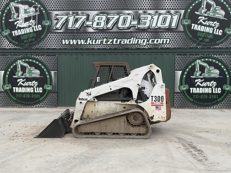 2004-bobcat-t300-image-1