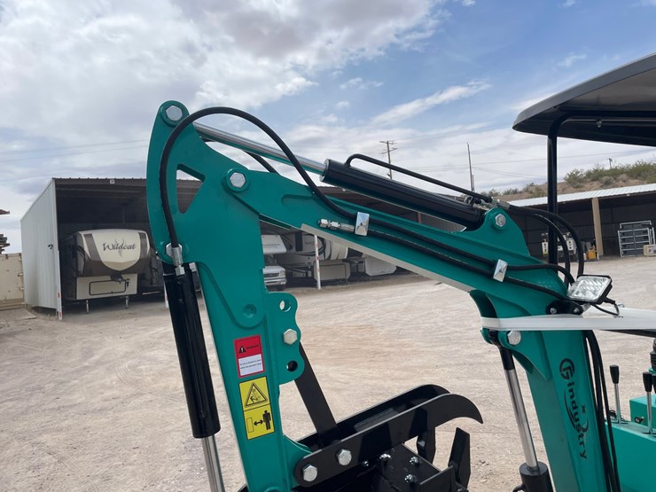 #3004-•-unused-2026-cfg-mini-excavator-image-23
